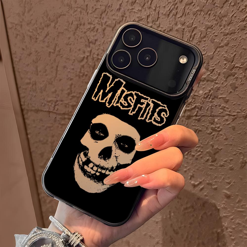 Etui na telefon Misfits do iPh – Apple Iphone 15 recenzja i cena